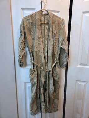 Wilfred by Aritzia Floral Burnout Duster Kimono | Sage Green | Belted | Pockets
